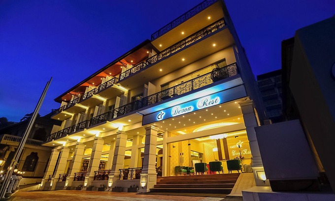 Kandy Hotel | Devon Rest