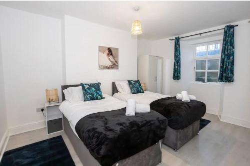 Birkenhead Apartment | Devonshire Road - Apartment 1