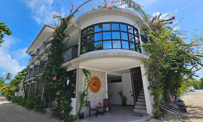 Dhigurah House | Dhigurah Cottage