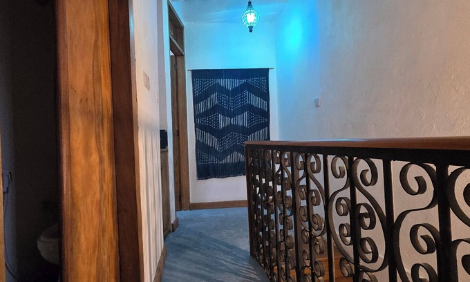 Bagamoyo House | Dhow House: Swahili-Inspired Holiday House w/Rooftop & Garden Views