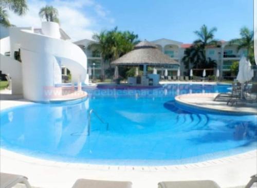 Puerto Marques Apartment | Diamante Lakes
