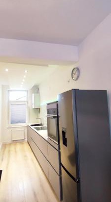 Solingen Apartment | DIE HOTELALTERNATIVE DELUXE APP erste Etage mit 2 Schlafzimmer Haus 63