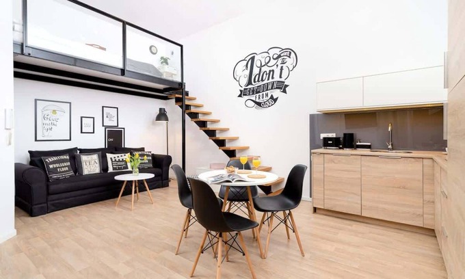 Stradom Apartment | Dietla 66 | Studio for 4 Guests | Centre of Krakow