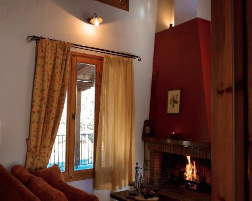 Distomo-Arachova-Antikyra Ski Chalet | Diminio 1 Whole House - Chalet