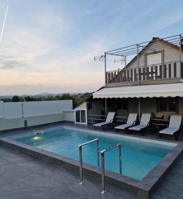 Nea Propontida House | Dimosthenis house, private pool & sauna