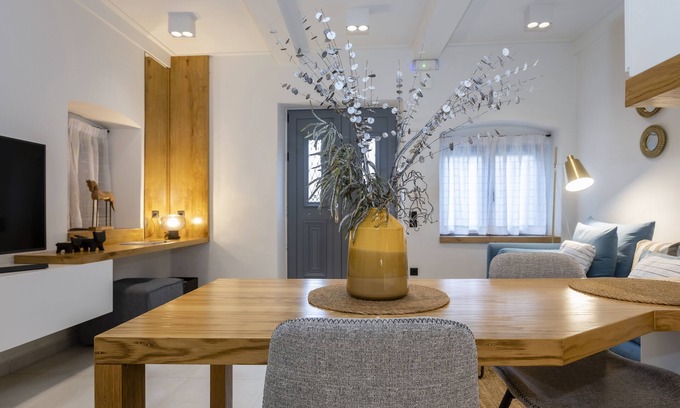 Corfu Town Apartment | Dirapera Port Suite