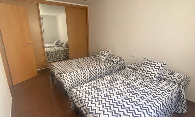 El Perello House | Disconnect and Relax: Ideal Beach House for Families.