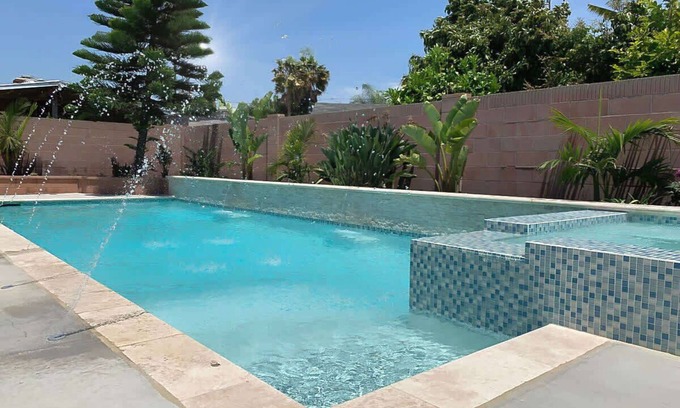 Sherwood Forest and Thistle Development House | Disneyland 8 Bdrm 4 Bth Pool/HotTub, Large Parking