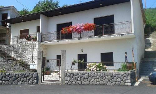Mihotici Apartment | Divna Apartment