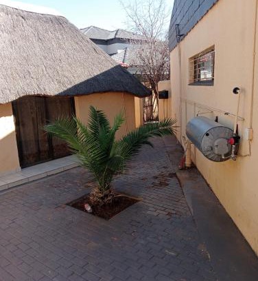 Mahikeng Apartment | Dne Blue Sta