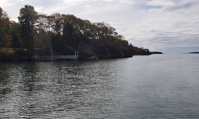 Harpswell Center Cottage | Dockside Cottage ~ A Quiet Coastal Waterfront Setting With Breathtaking Sunsets