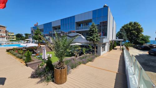 Kiten Hotel | Dodo Beach Hotel