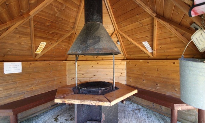 Llanfairpwllgwyngyll Cabin | Dog Friendly Cozy Bell Tent With Log Burner