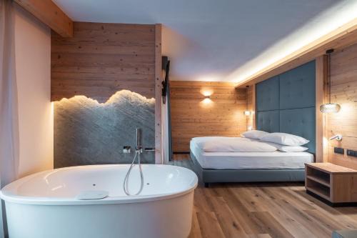 Canazei Apartment | Dolomiti Luxury Mountain View BIKE FRIENDLY