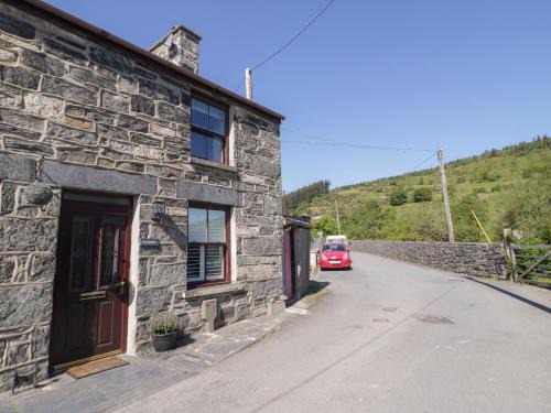 Penmachno House | Dolwen