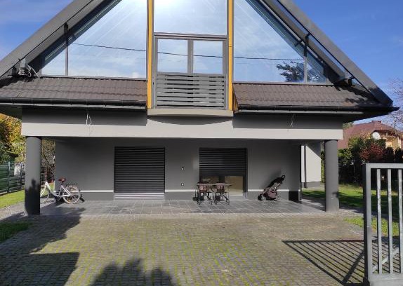 Ustron House | Dom Na Brzoskwiniowej