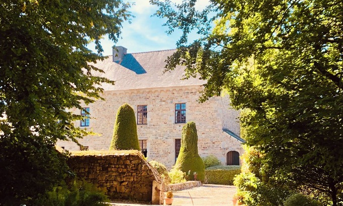 Plouguiel House | Domaine de Kerousy: Experience an authentic stay in the Manor between land & sea