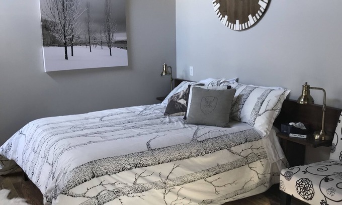 Mauricie Apartment | Domaine de la Baie - Suites and room - Romeo and Juliet Suite