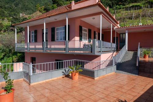 Sao Vicente House | Domingos House - Valley View