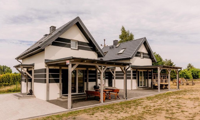 Sasino House | Domki Sasino - nowe, komfortowe, całoroczne domki nad morzem "Ranczo Sasino"