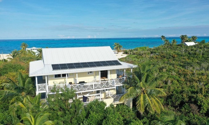 Man O War Cay House | Don't worry. BEACH HAPPY! Man-O-War Cay. Your best-ever family beach vacation.