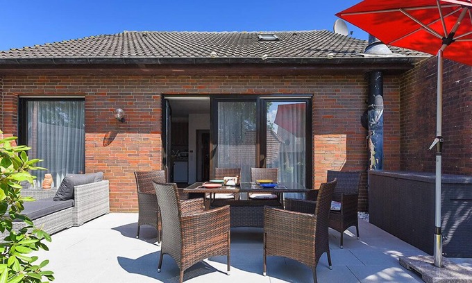 Damsum House | Don't you fancy a trip to the North Sea again? Imagine the corresponding