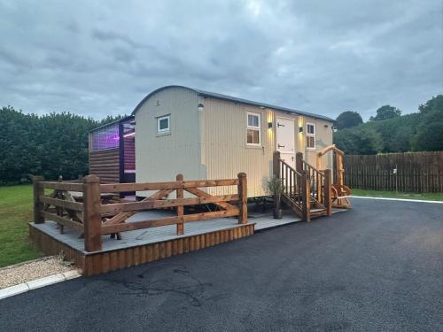 Tempo Cabin | Doon Shepherds Hut