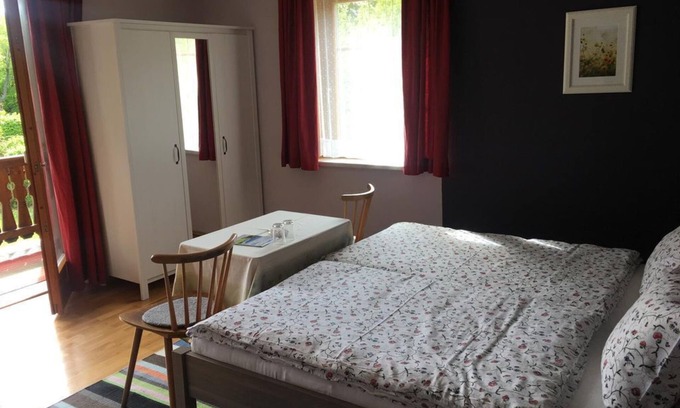 Ledenitzen Apartment | Doppelzimmer - Frühstückspension Kattnigg