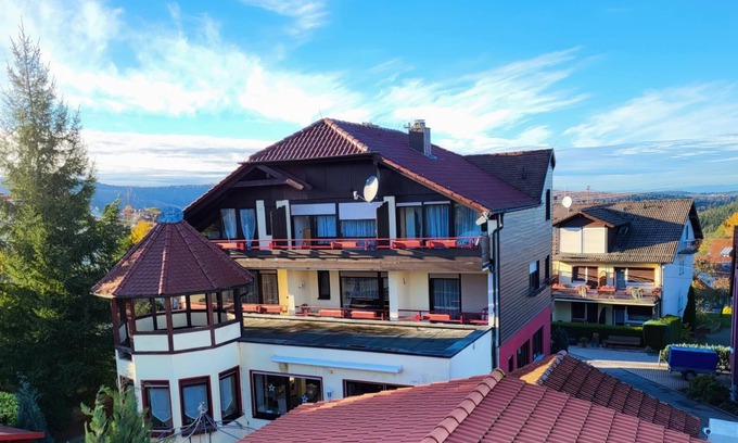 Rotensol Apartment | Doppelzimmer Landhotel Schönblick mit Balkon 09