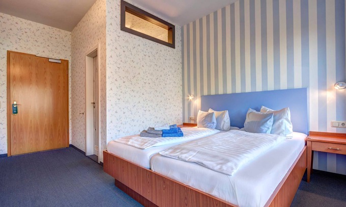 Ahlbeck House | Doppelzimmer mit Meerblick und Balkon 1 - Hotel Villa Seeschlößchen 3