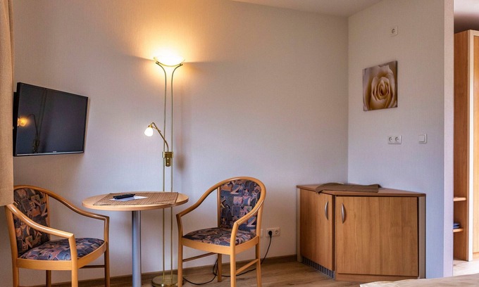 Plau am See House | Doppelzimmer mit Terrasse - Ferienanlage zum See Hotel
