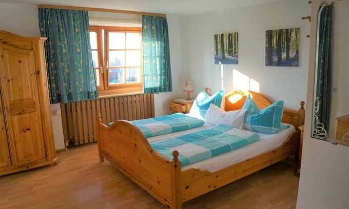 Bonndorf Apartment | Doppelzimmer mit Terrasse
