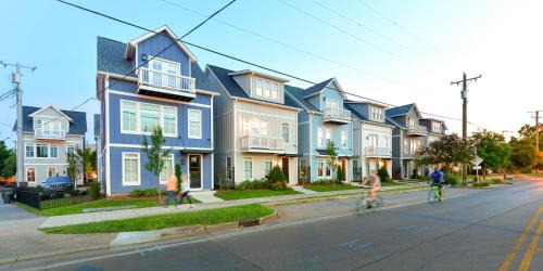 Buena Vista Apartment | Dottie Loretta Lambert by AvantStay 3 Unit Buyout w 12BR in Heart of Nashville