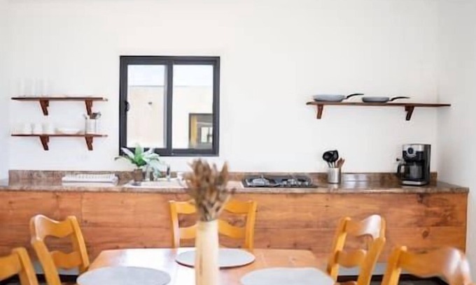 Ensenada House | Double Cabin #10 - Oak Point