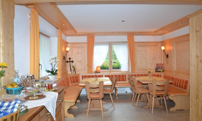 Elzach Apartment | Double room 2 with toilet and shower, 1 - 2 persons - Mosertonihof