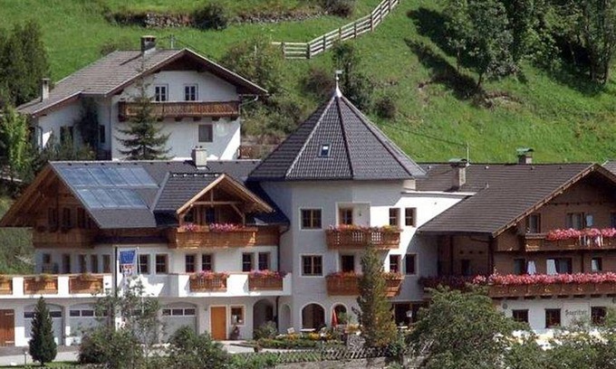 Grosskirchheim Apartment | DOUBLE ROOM (B&B) - Sagritzerwirt