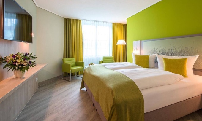 Norderney House | Double room, comfort, shower/WC breakfast - Inselhotel Vier Jahreszeiten