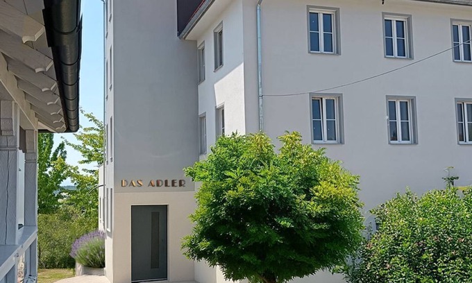 Markdorf Apartment | Double room with balcony # 11 - Das Adler by Dilpert