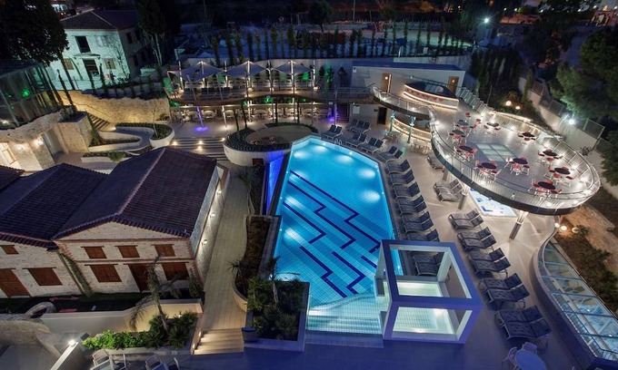 Kusadasi City Centre Hotel | Doubletree By Hilton Kusadasi - Special Class