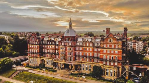 Harrogate City Centre Hotel | DoubleTree by Hilton Harrogate Majestic Hotel & Spa