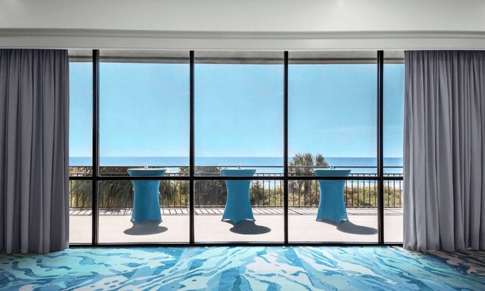 Myrtle Beach Resort | DoubleTree Resort by Hilton Myrtle Beach Oceanfront