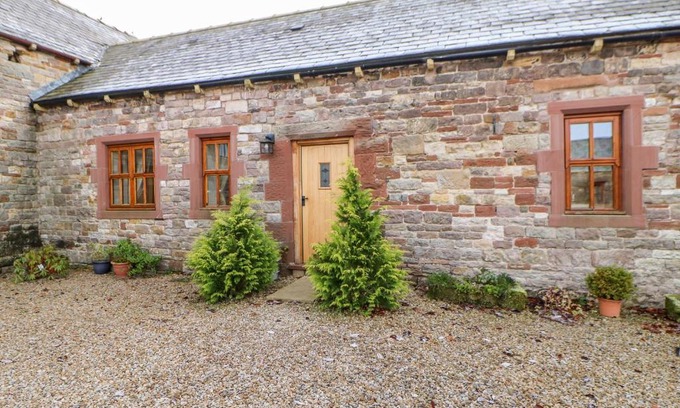 Wing House | Dove Cottage
