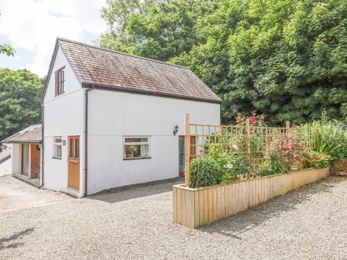 Ash Mill House | Dove Cottage