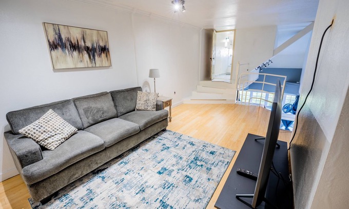 New Tacoma Apartment | Downtown City Condo