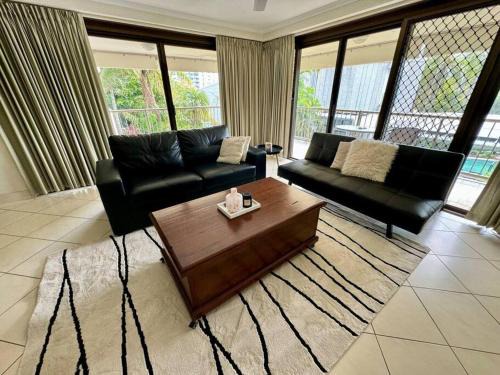 Darwin City Centre Apartment | Downtown Delight 2BR Getaway with Pool