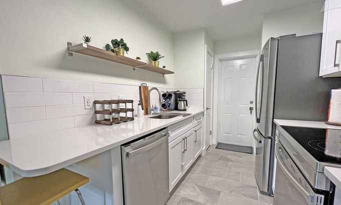 Gillespie Park House | Downtown Sarasota, Beach, Park, Sunshine, and FUN!