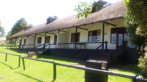 Umtshezi Resort | Drakensberg White Mountain