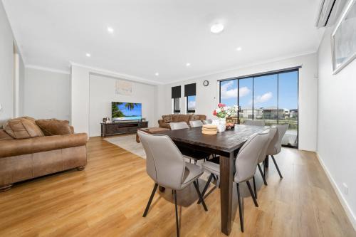 Berwick House | Dream Family Retreat ! Escape Relax and Rejuvenate