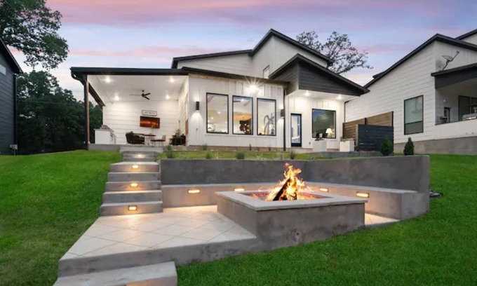 Carolyn Estates House | Dream Weaver On Cedar Creek Lake ⚓️