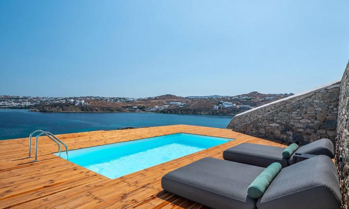 Ornos Villa | Dreambox Mini Villas